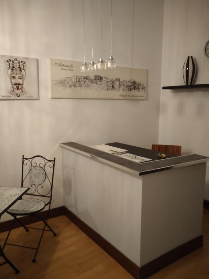 Artemide Rent Bedrooms Agrigento Exterior foto